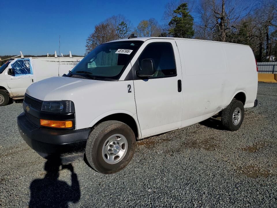 2021 CHEVROLET Express