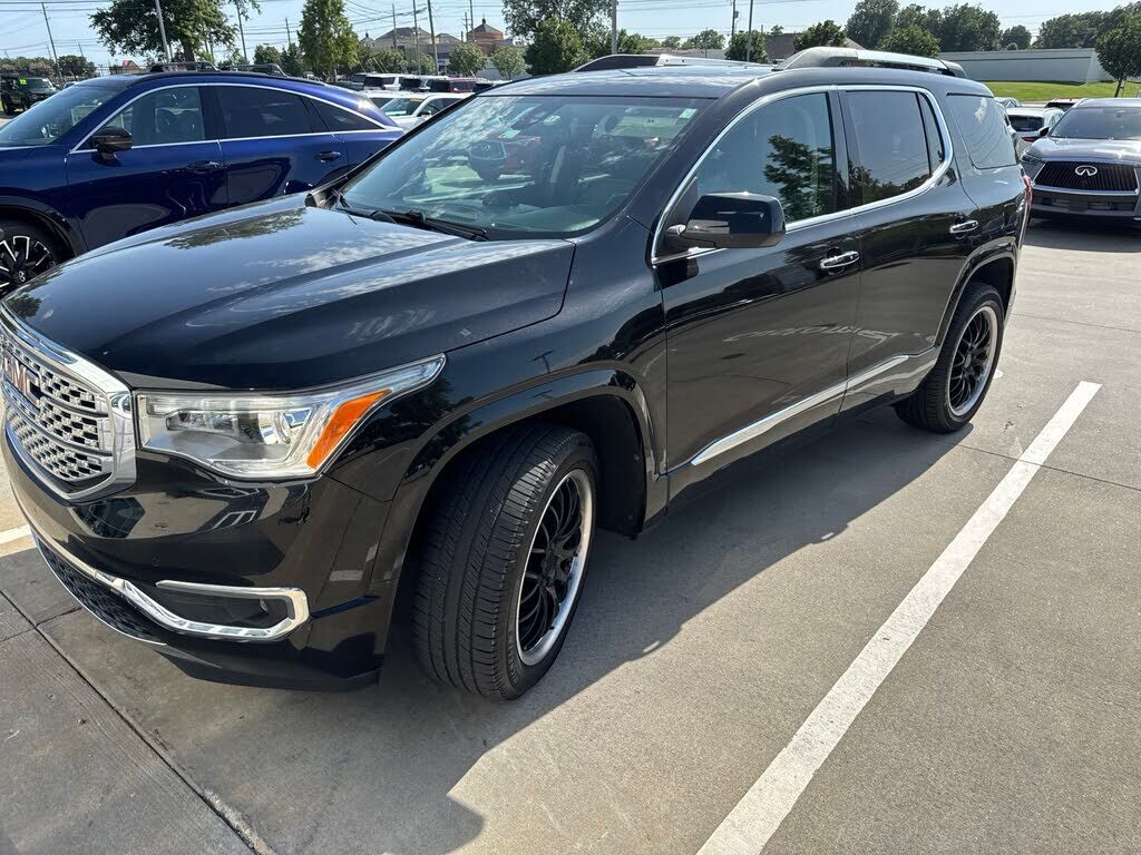 2017 GMC Acadia