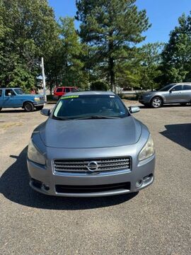 2010 NISSAN Maxima