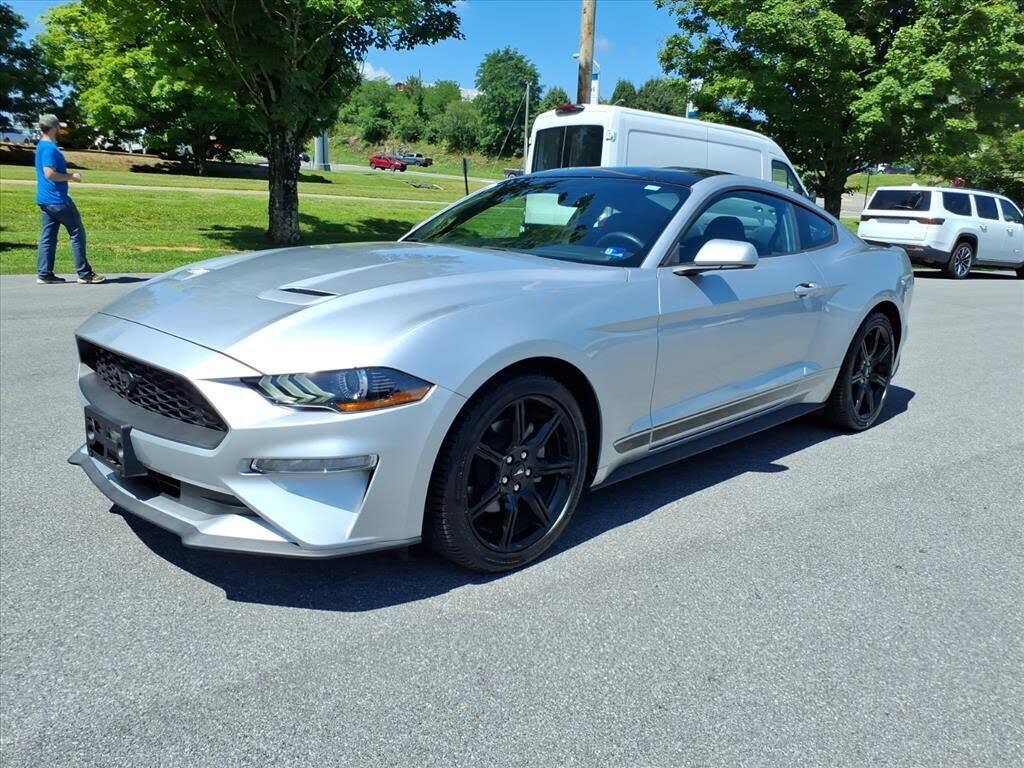 2019 FORD Mustang