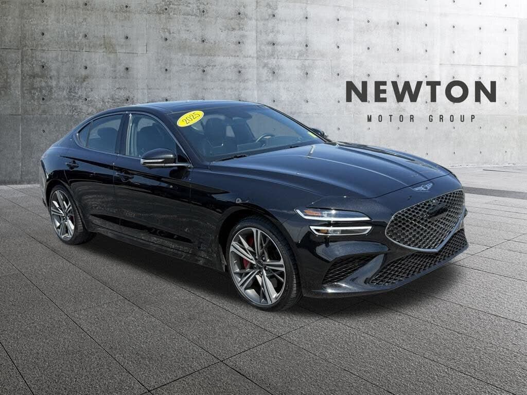 2025 GENESIS G70