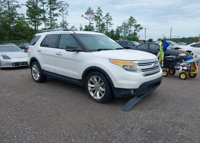 2011 FORD Explorer