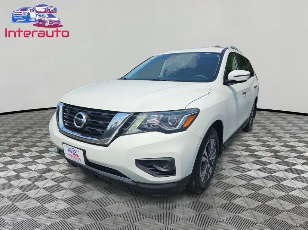 2017 NISSAN Pathfinder