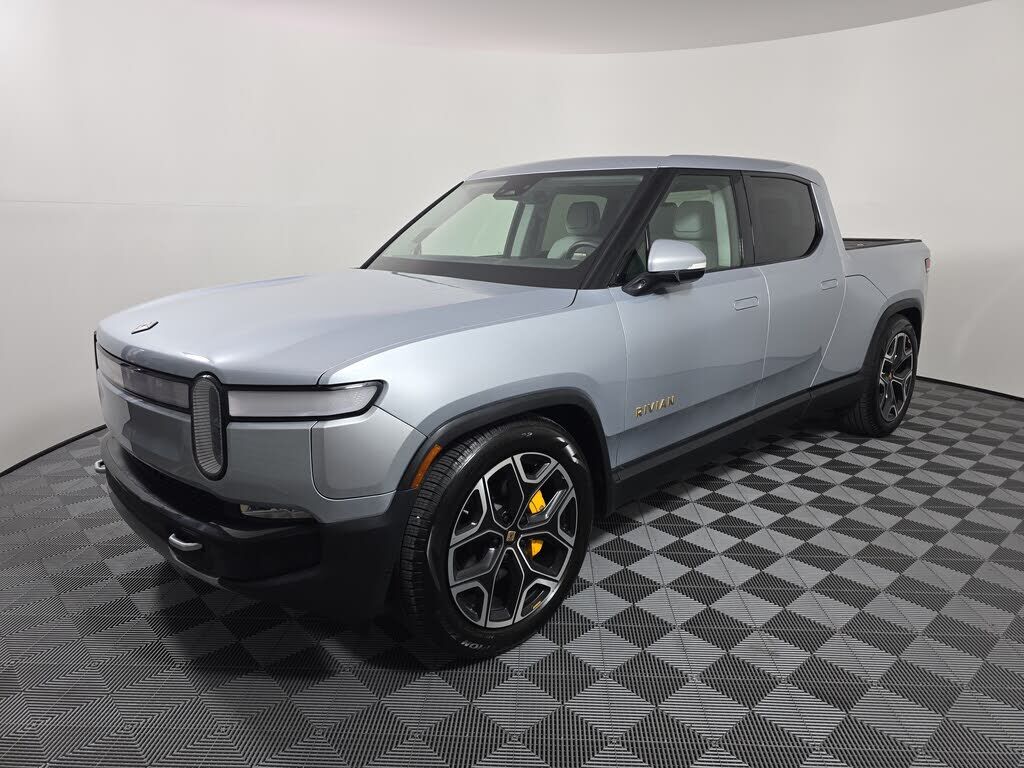 2023 RIVIAN R1T