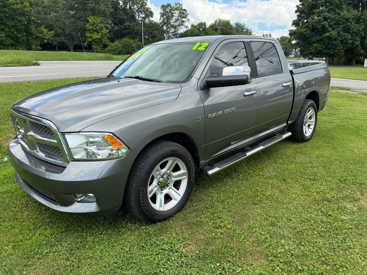 2012 DODGE Ram