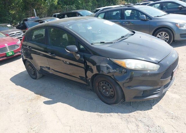 2016 FORD Fiesta