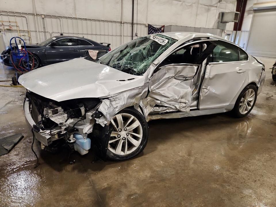 2016 BUICK Regal