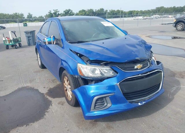 2017 CHEVROLET Sonic