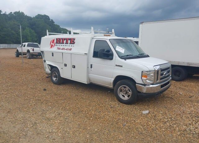 2018 FORD E-350
