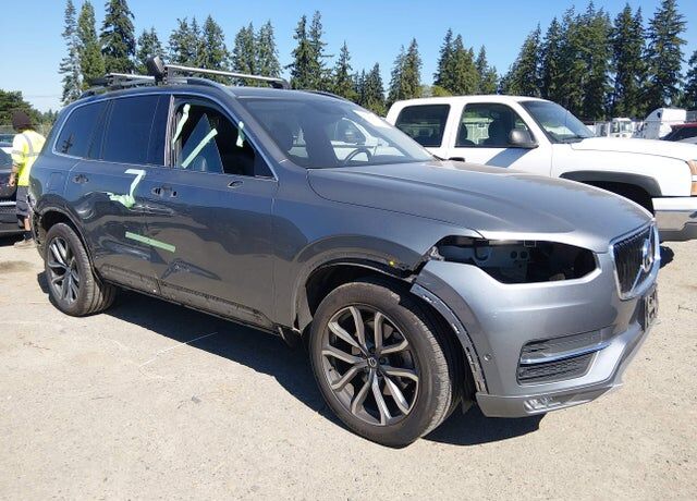 2017 VOLVO XC90
