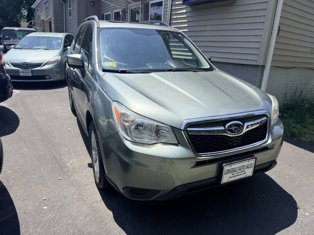 2014 SUBARU Forester