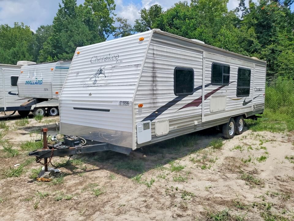 2006 FOREST RIVER Cherokee