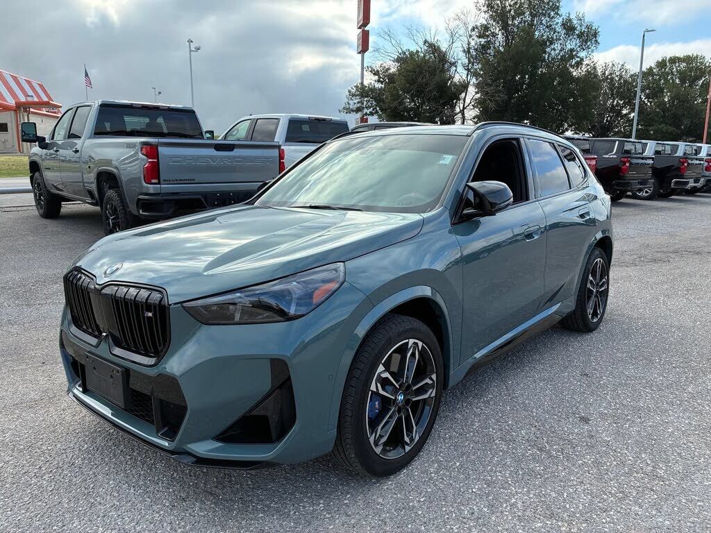 2025 BMW X1