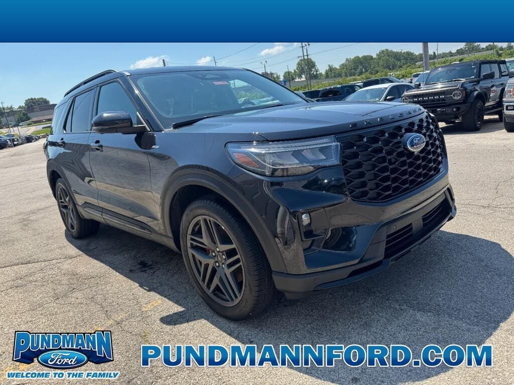 2025 FORD Explorer