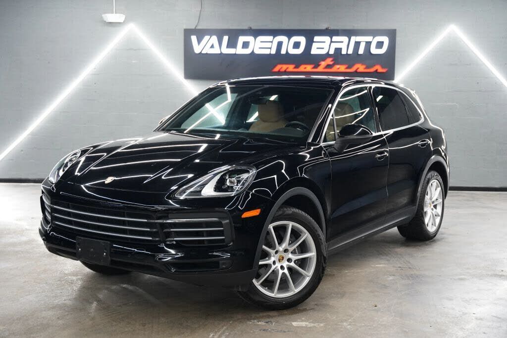 2019 PORSCHE Cayenne