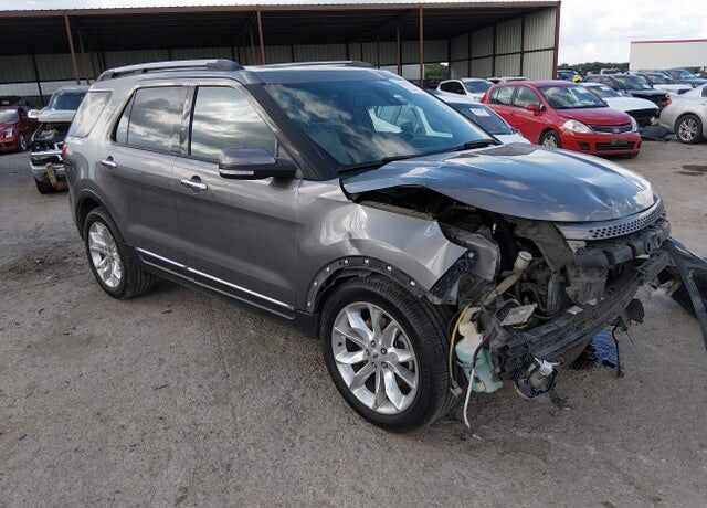 2014 FORD Explorer