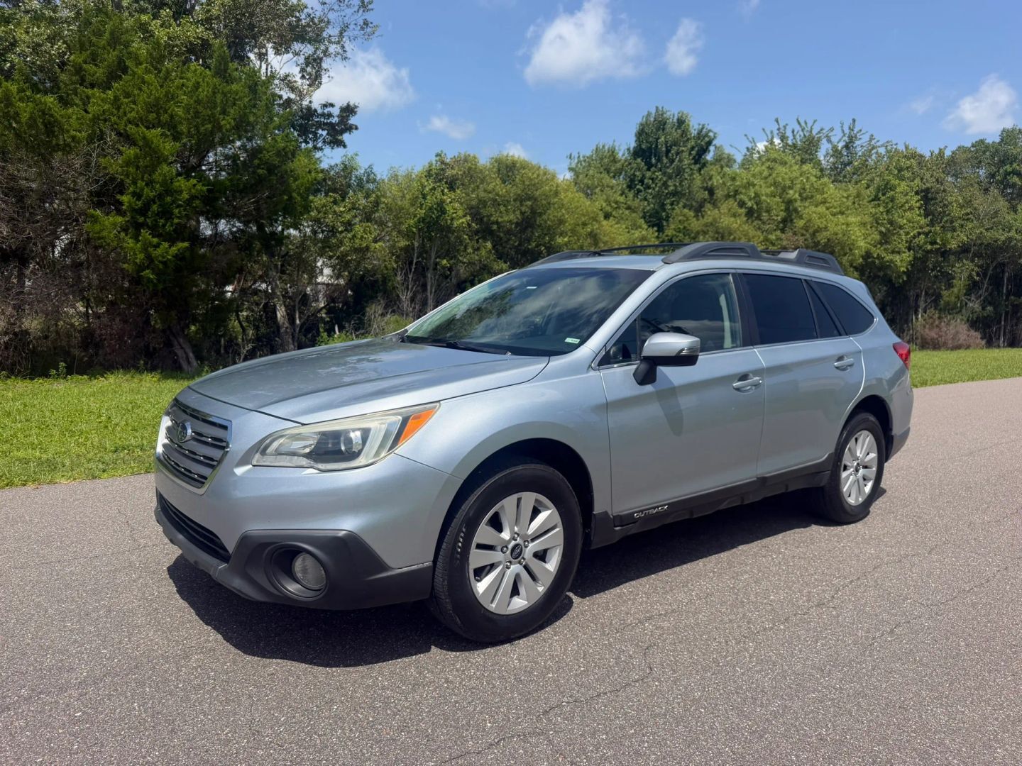 2016 SUBARU Outback