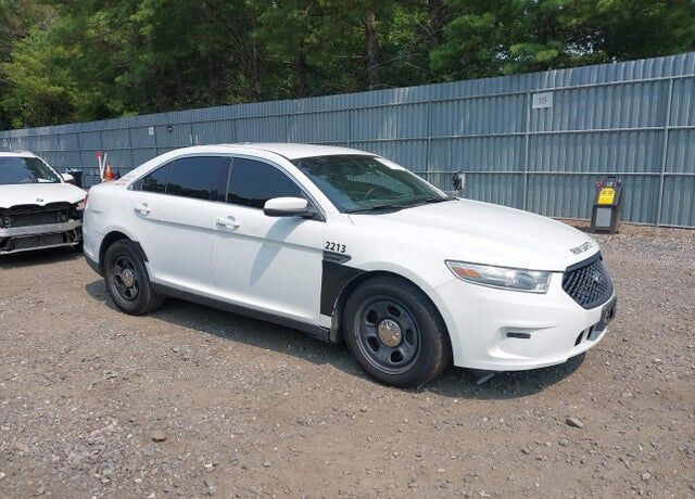 2013 FORD Taurus