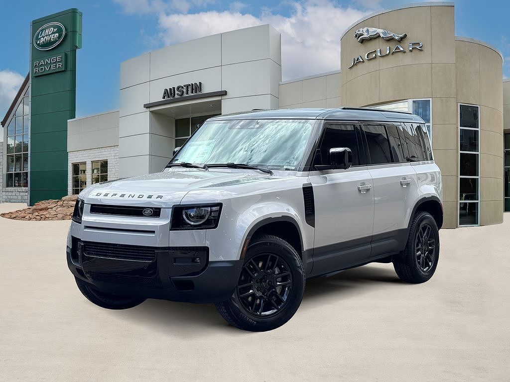 2026 LAND ROVER Defender