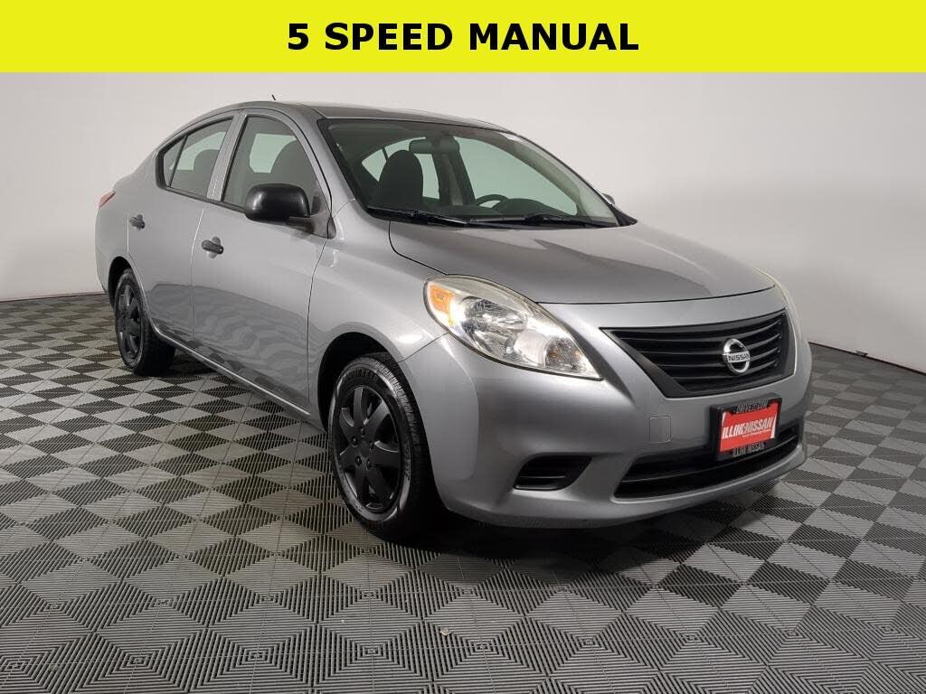 2014 NISSAN Versa