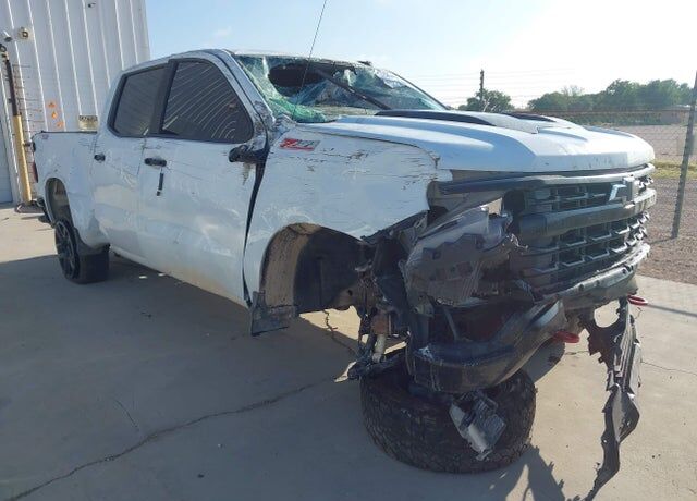 2024 CHEVROLET Silverado
