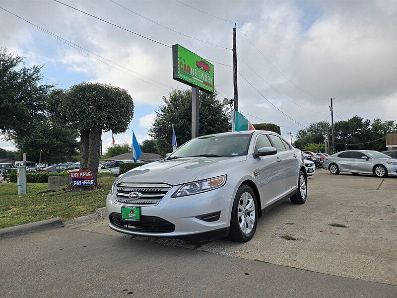 2011 FORD Taurus