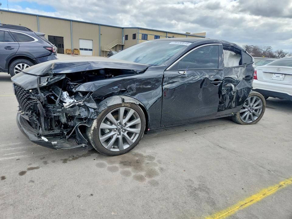 2025 MAZDA Mazda3