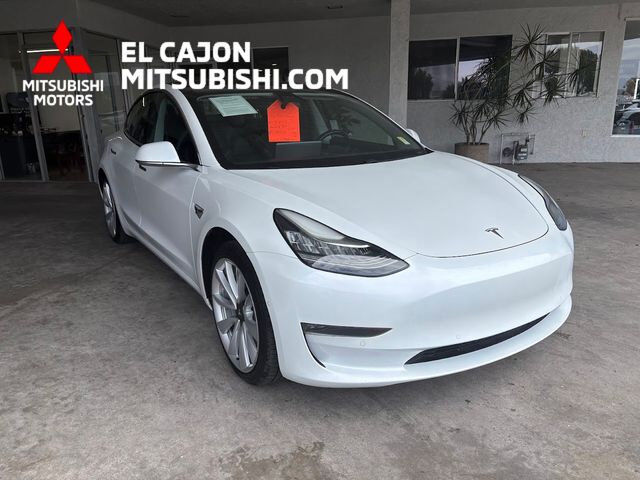 2018 TESLA Model 3