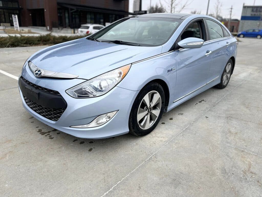 2012 HYUNDAI Sonata