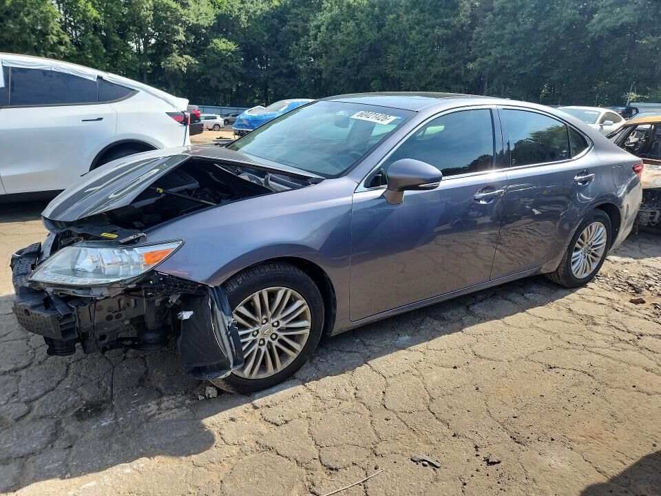 2015 LEXUS ES