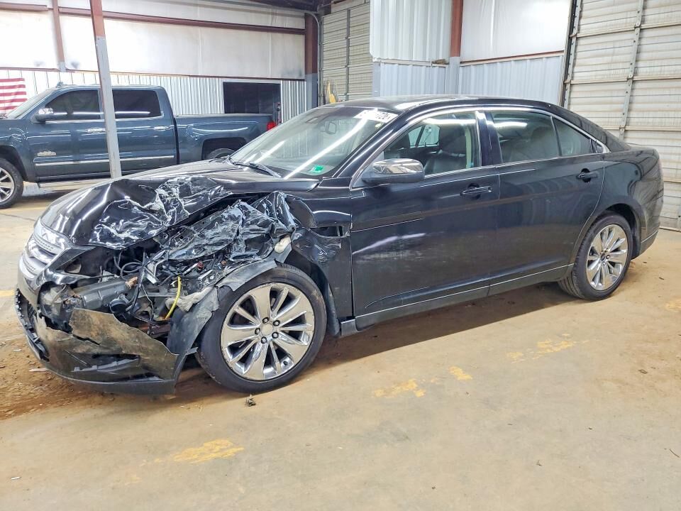 2010 FORD Taurus