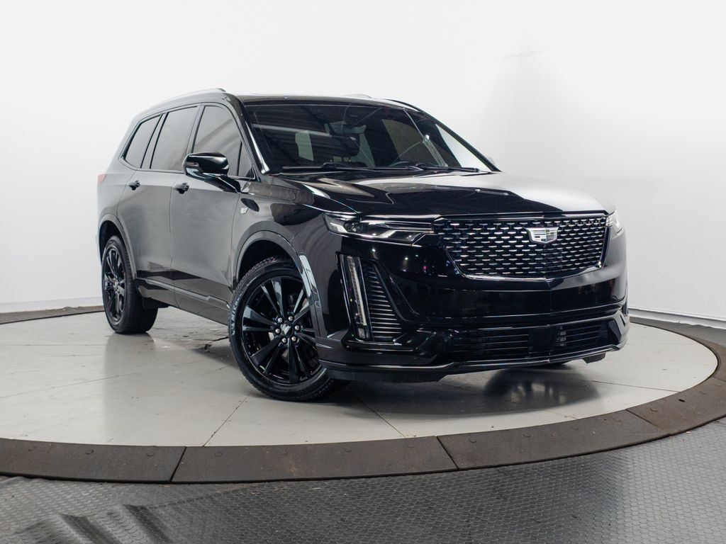 2022 CADILLAC XT6