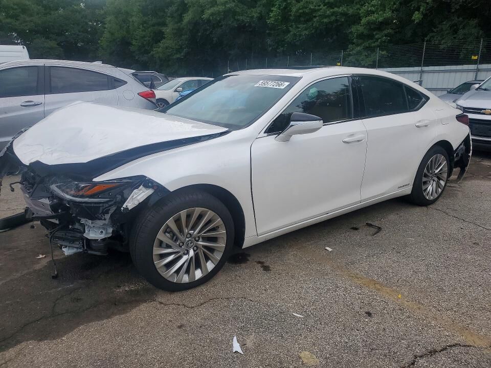 2021 LEXUS ES