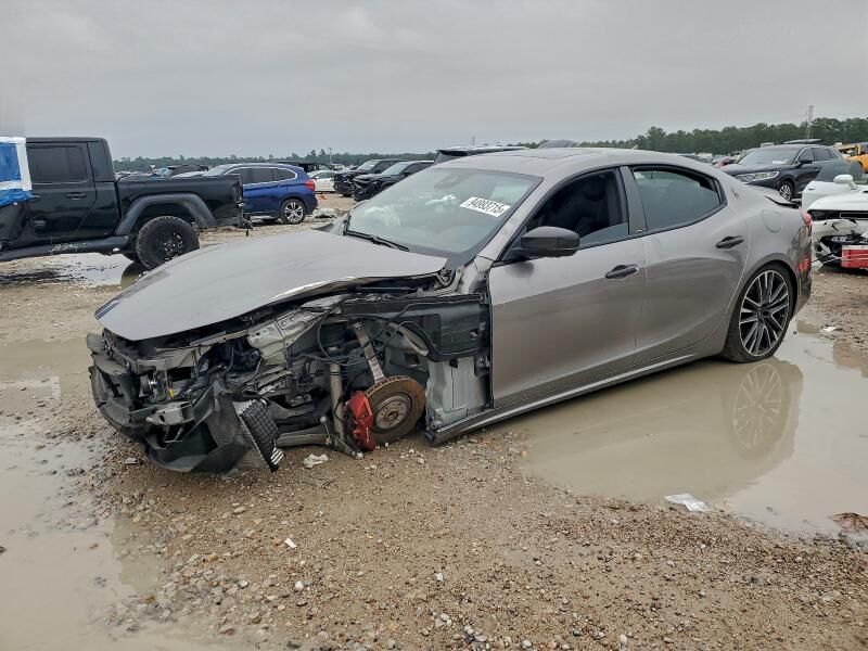 2022 MASERATI Ghibli