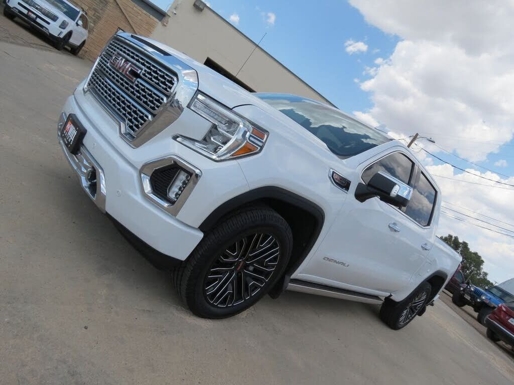 2022 GMC Sierra Limited
