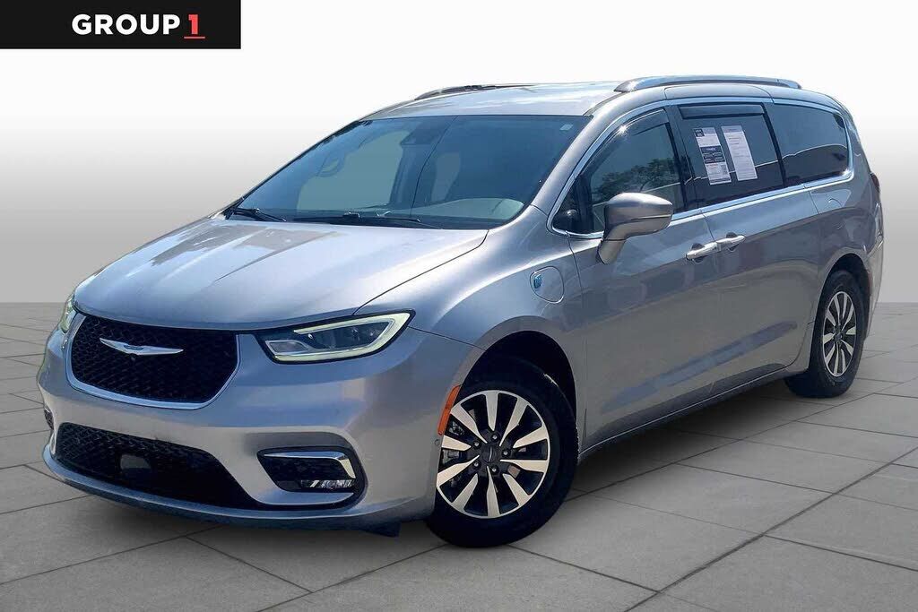 2021 CHRYSLER Pacifica