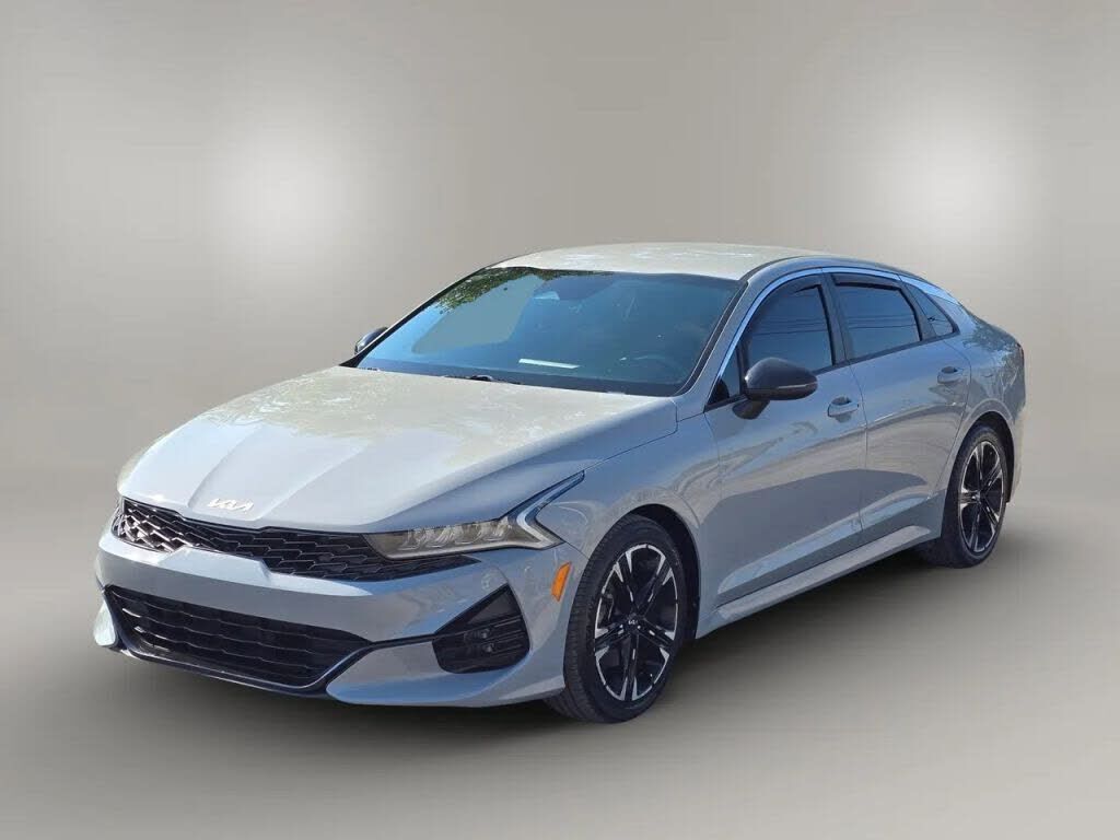 2022 KIA K5