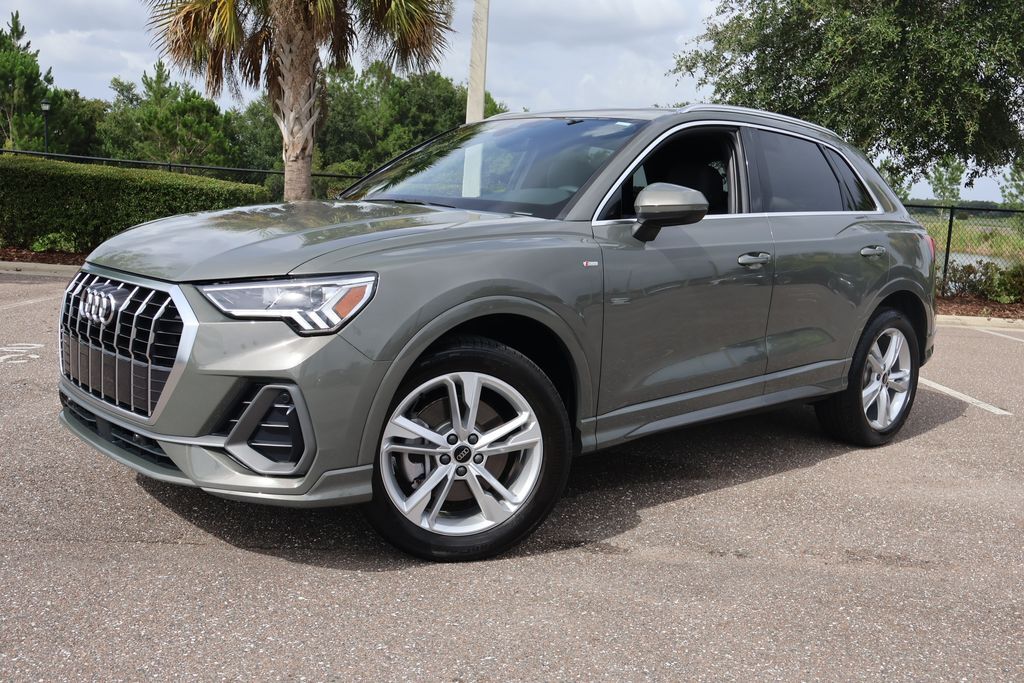 2023 AUDI Q3