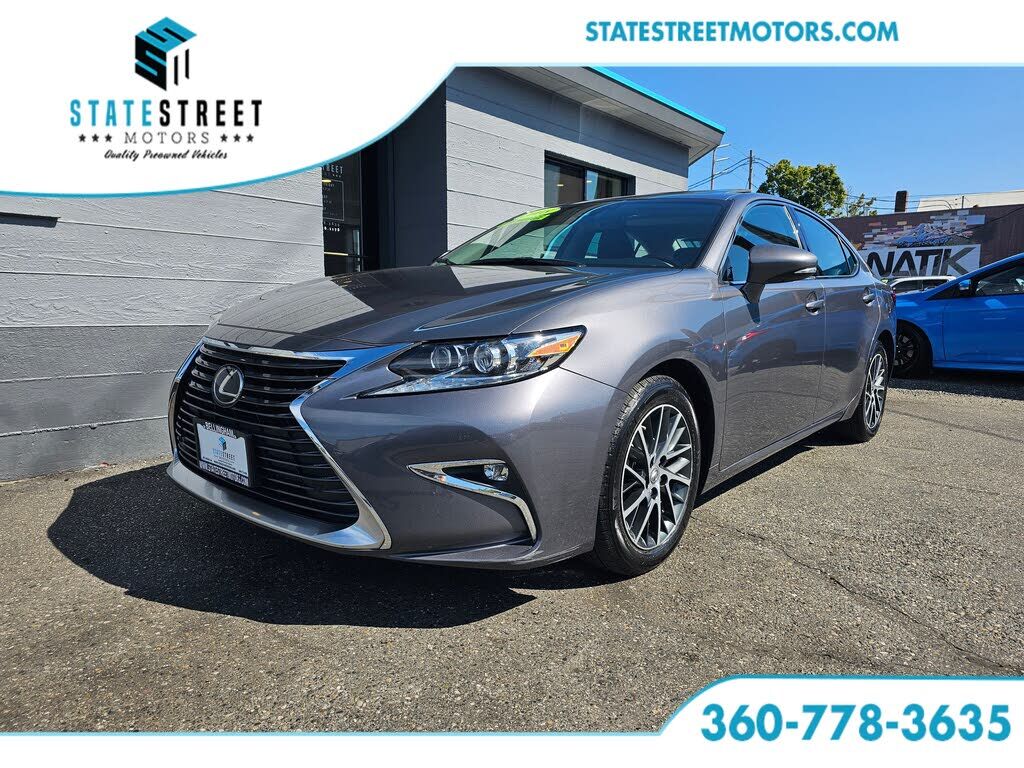 2018 LEXUS ES