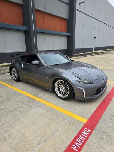2016 NISSAN 370Z