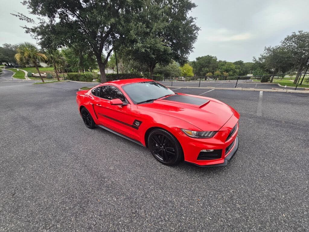 2015 FORD Mustang