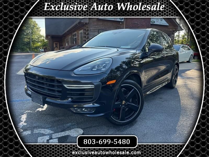 2017 PORSCHE Cayenne