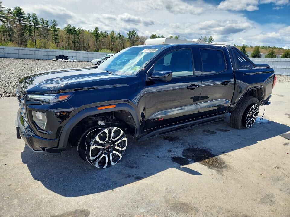 2025 GMC Canyon
