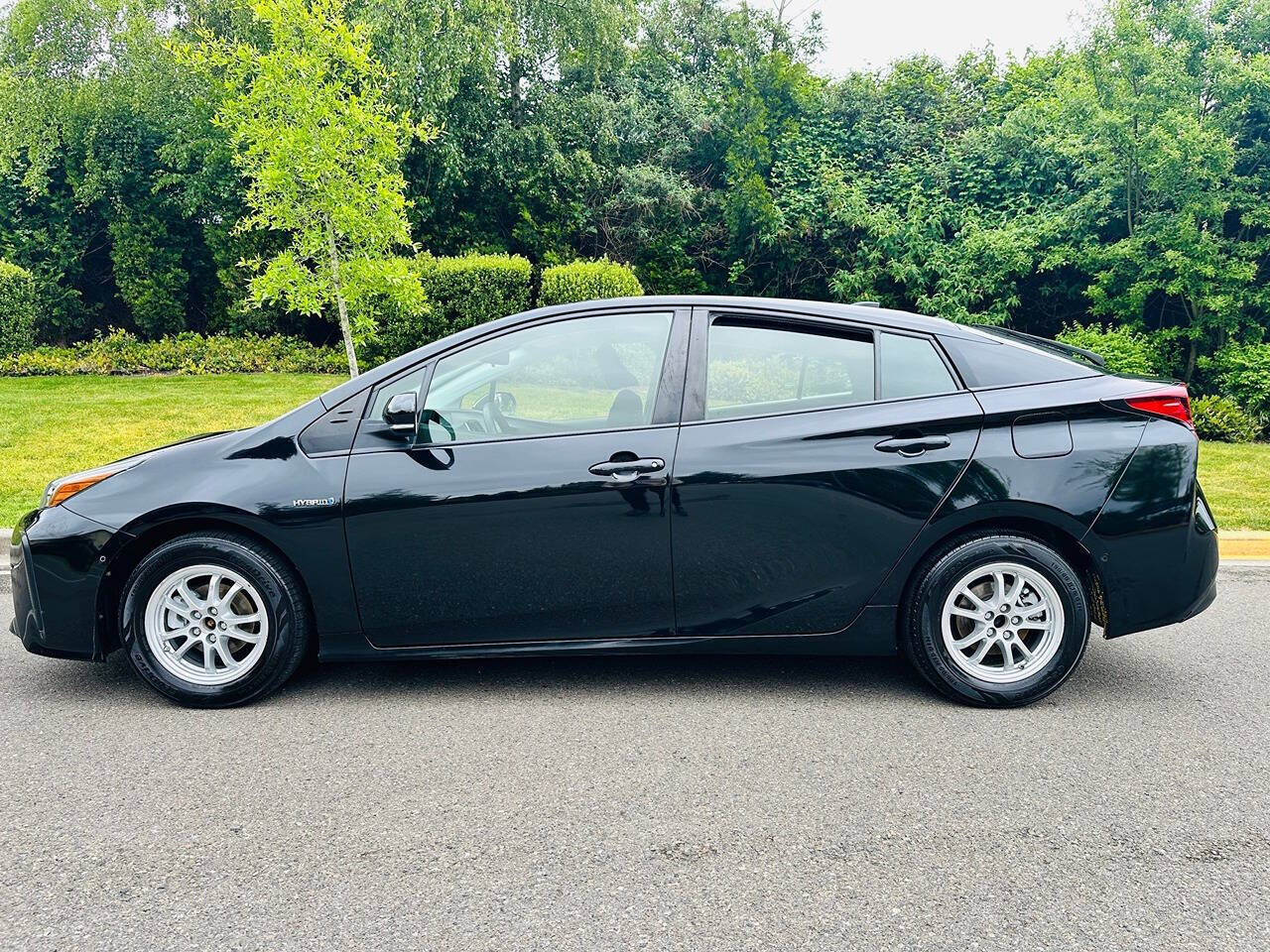 2021 TOYOTA PRIUS