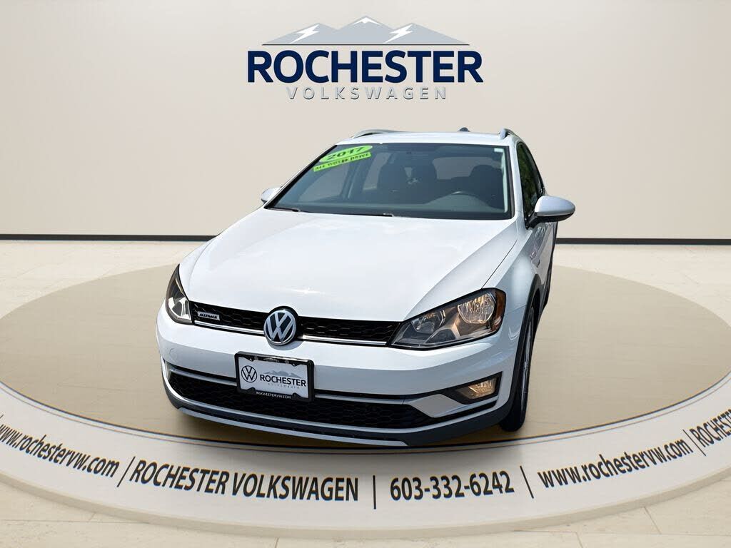 2017 VOLKSWAGEN Golf Alltrack
