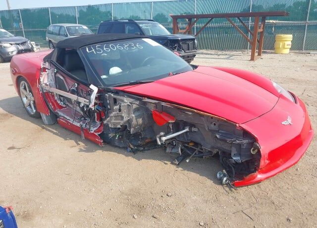 2005 CHEVROLET Corvette