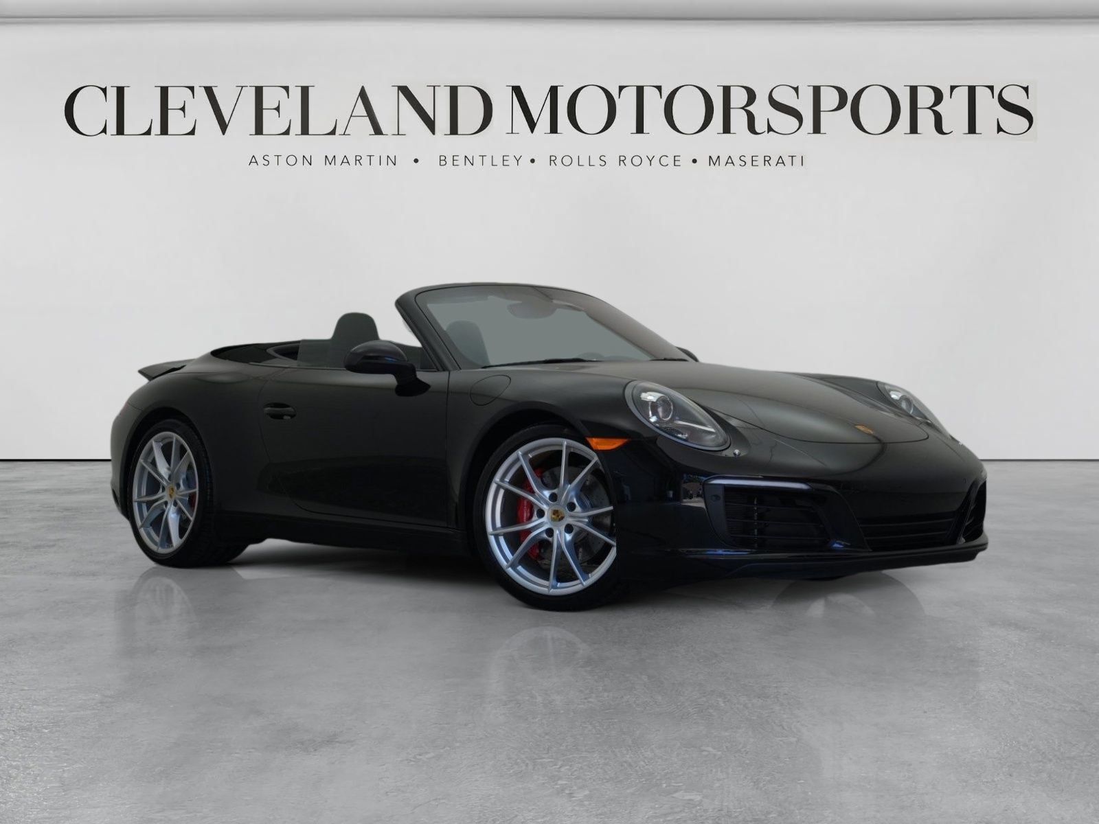 2017 PORSCHE 911