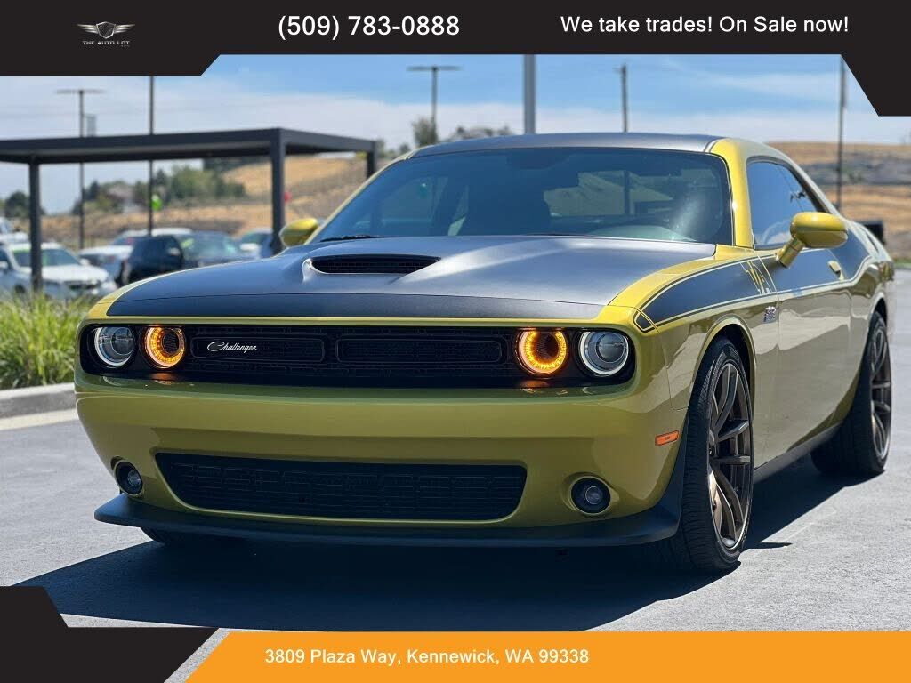 2021 DODGE Challenger