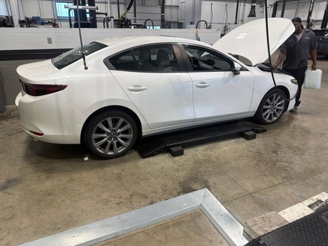 2023 MAZDA Mazda3