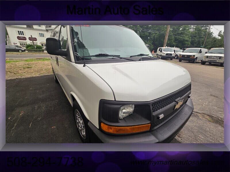 2010 CHEVROLET Express